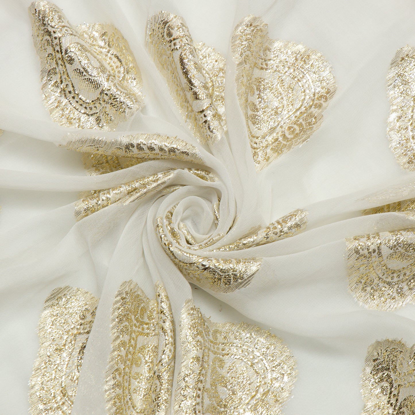 Viscose Georgette Big Gold Paisley - VG0140099