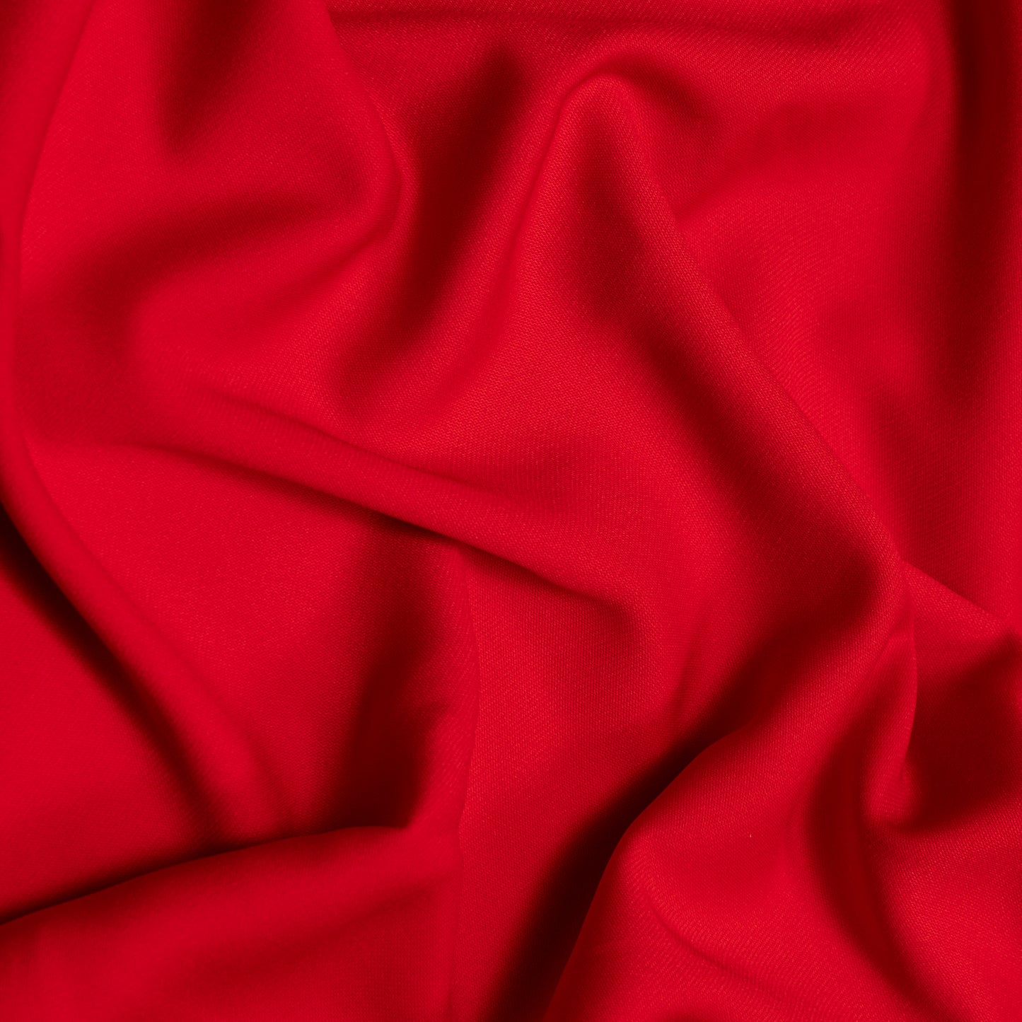 Poly Crepe Red - 129 GSM - PE0000010